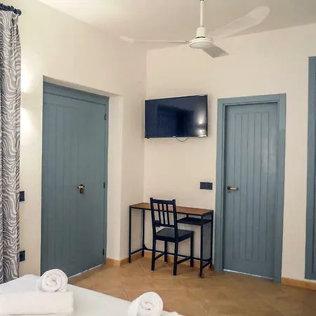 Homestay Turistic Sevillanos Sl