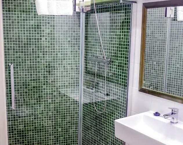 Turistic Sevillanos Sl *